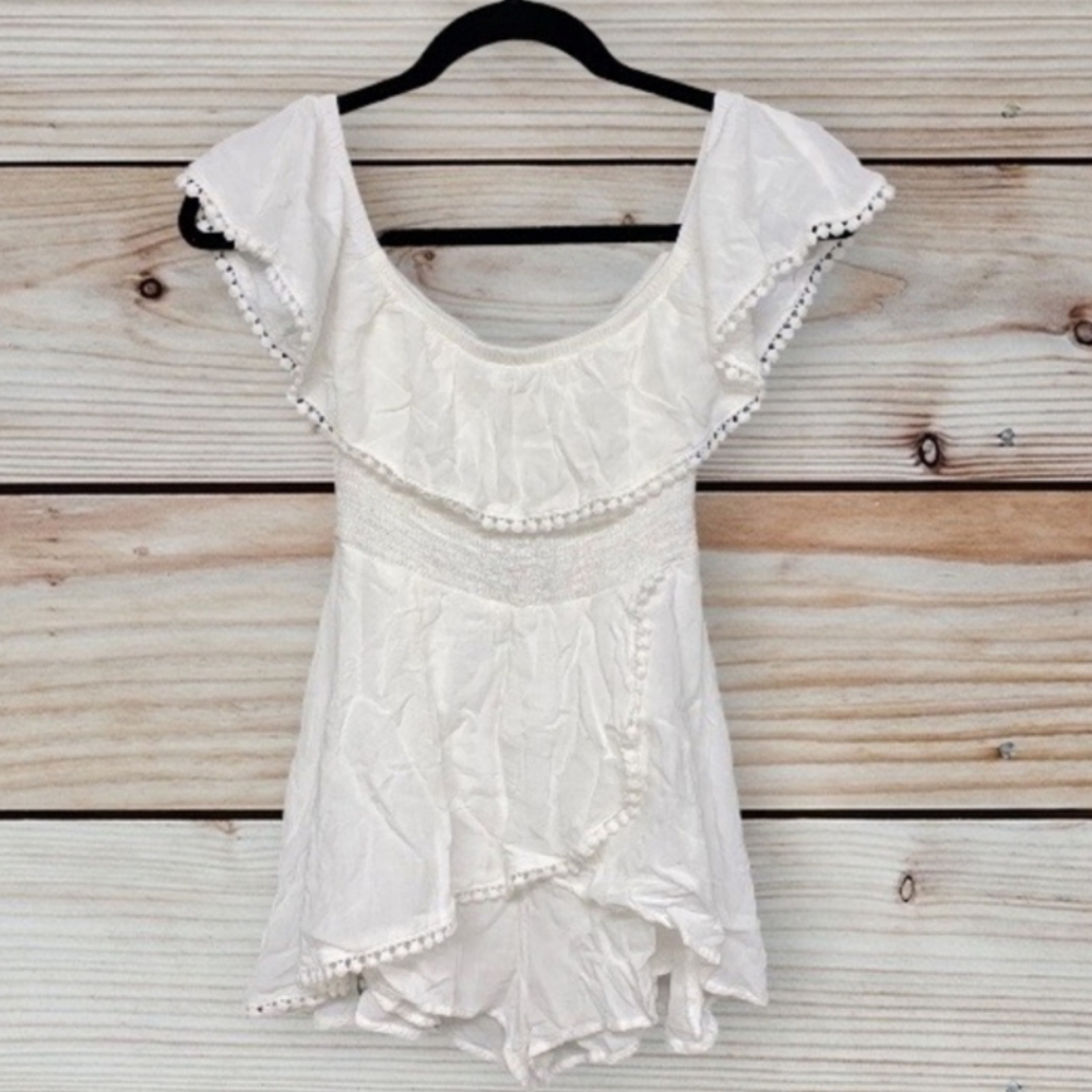 ⭐️LULUS ROMPER
